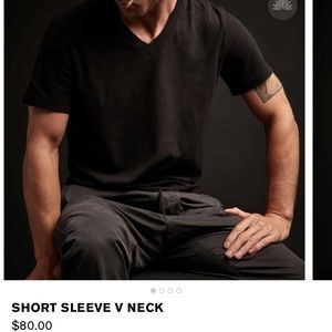 Bundle of two James Perse men’s v neck T-shirts